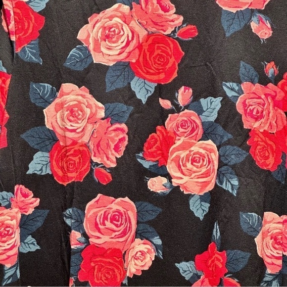 LulaRoe Carly Long/Midi Dress High Low Hem Stretchy Comfortable Bouquet Roses XS - Picture 8 of 12